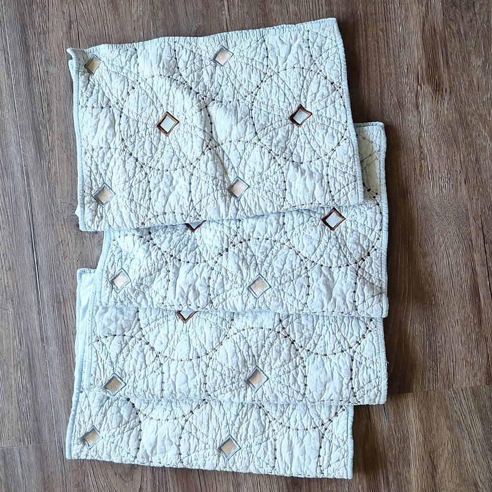 Decorative quilted pillow covers